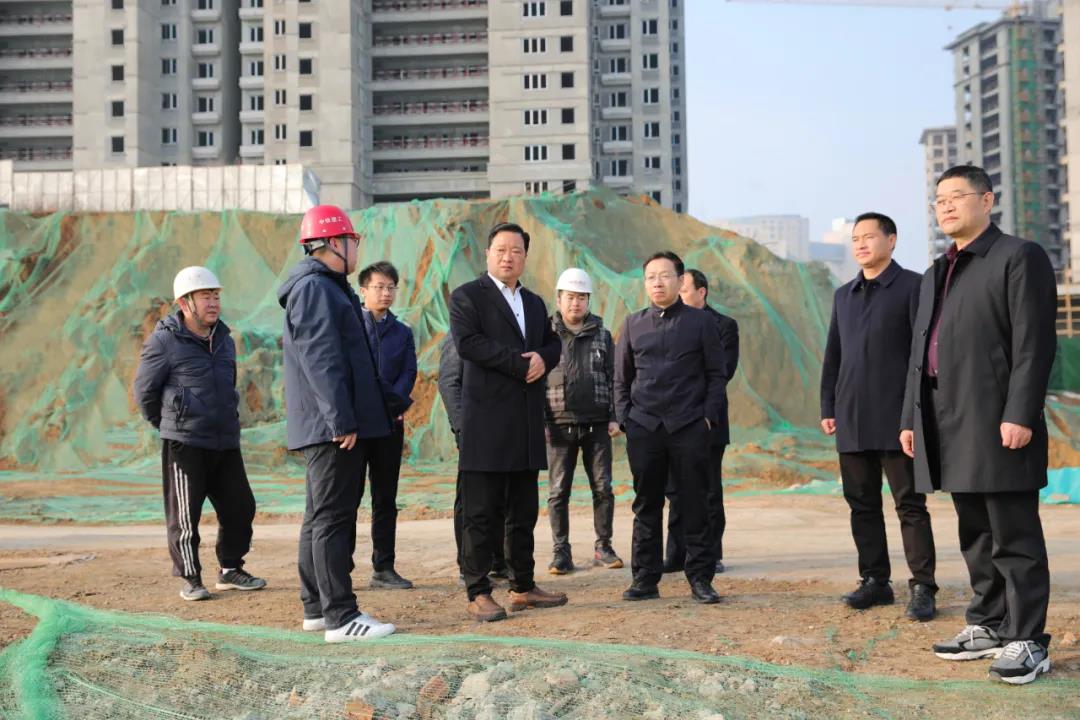 6205d83df2126.jpg 羅武俠書(shū)記調(diào)研.jpg